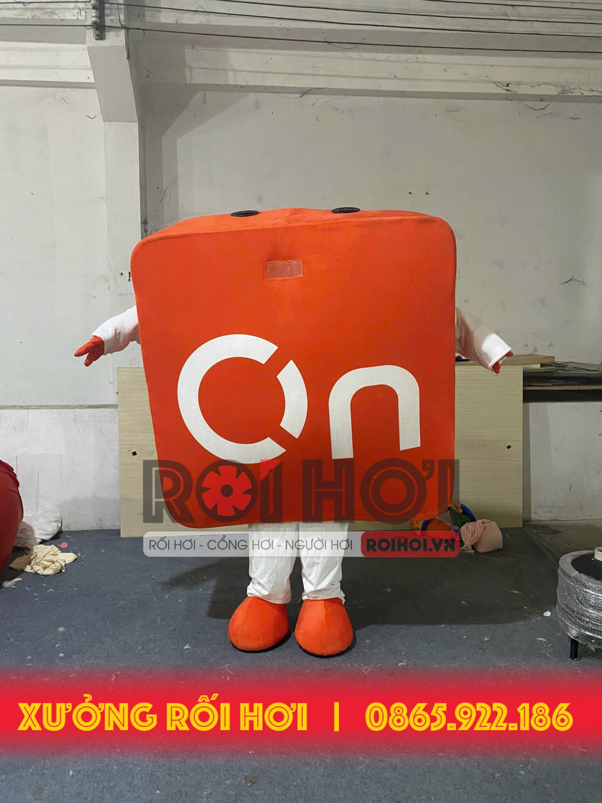 MASCOT ON 7 MASCOT ON